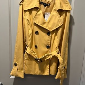 Beautiful Kenneth Cole New York Double Breasted Trench Jacket